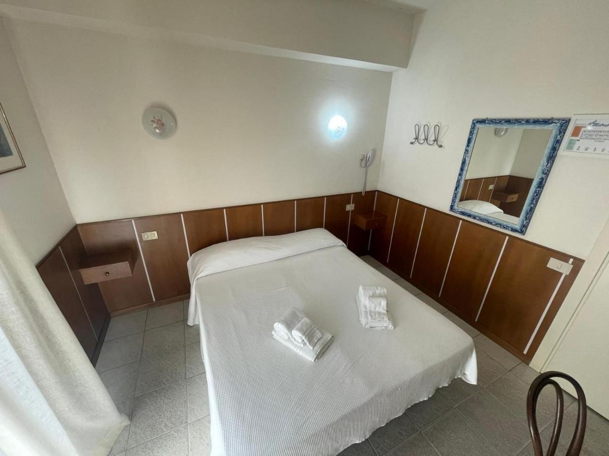 Hotel Metropol Pesaro Eksteriør bilde