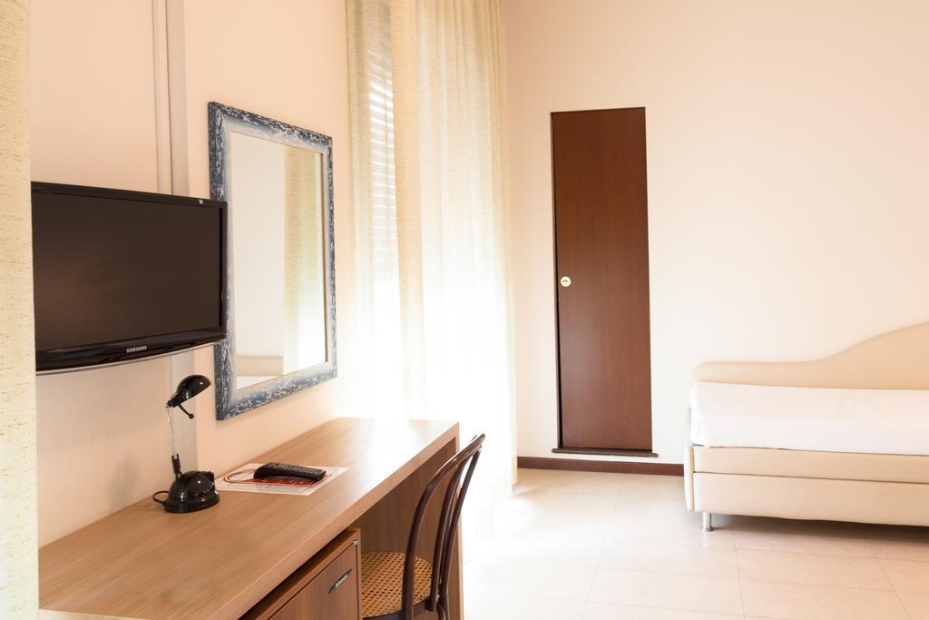 Hotel Metropol Pesaro Eksteriør bilde